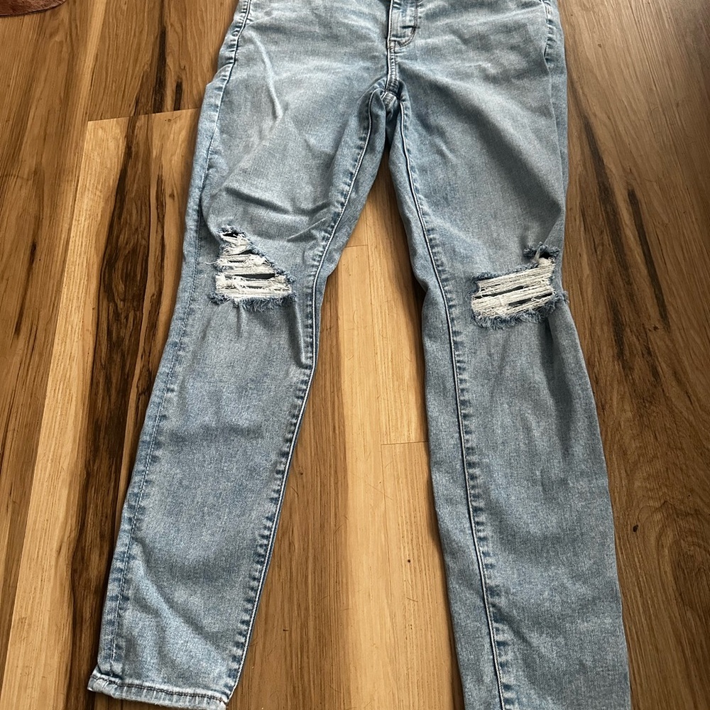 American Eagle Outfitters Light Blue Stretch Jeans
